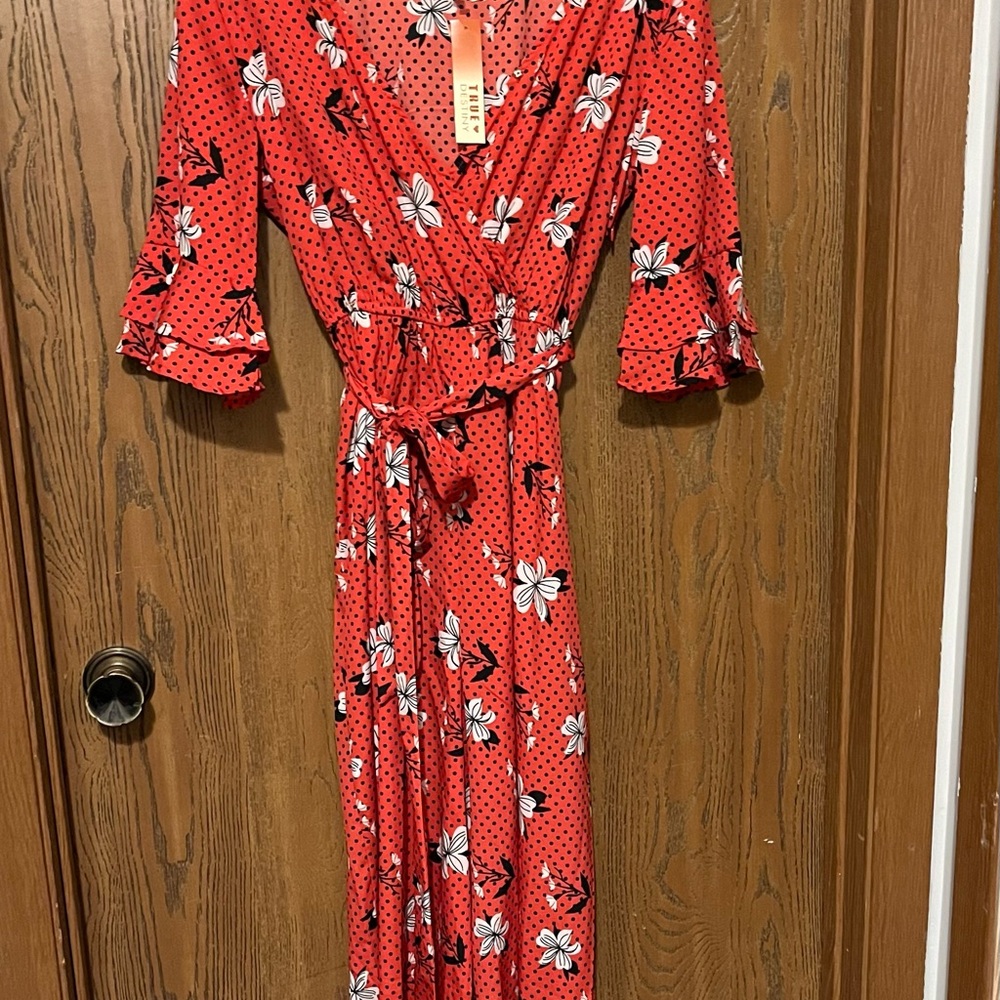 NWT Floral Red Jumpsuit - Picture 3 of 6